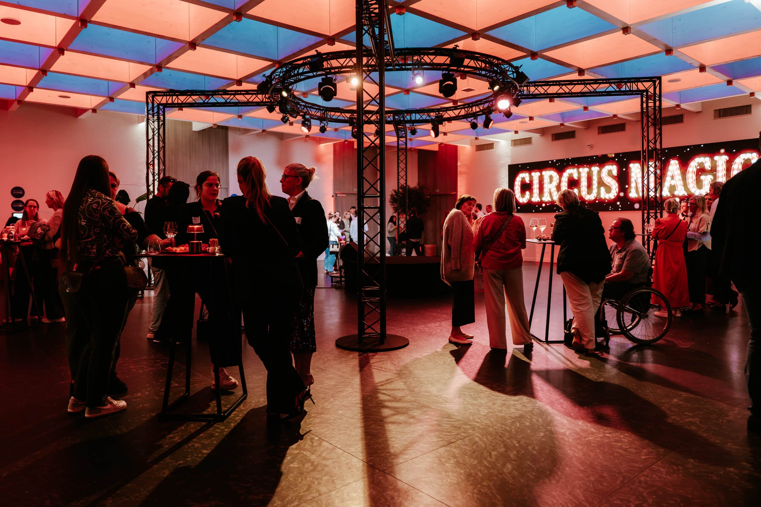 SCALA Circus Magic Preview